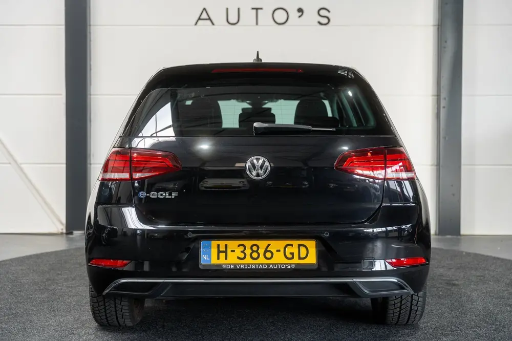 Volkswagen E-Golf E-DITION NAP LEER DIGIDASH! uit 2020, foto 13