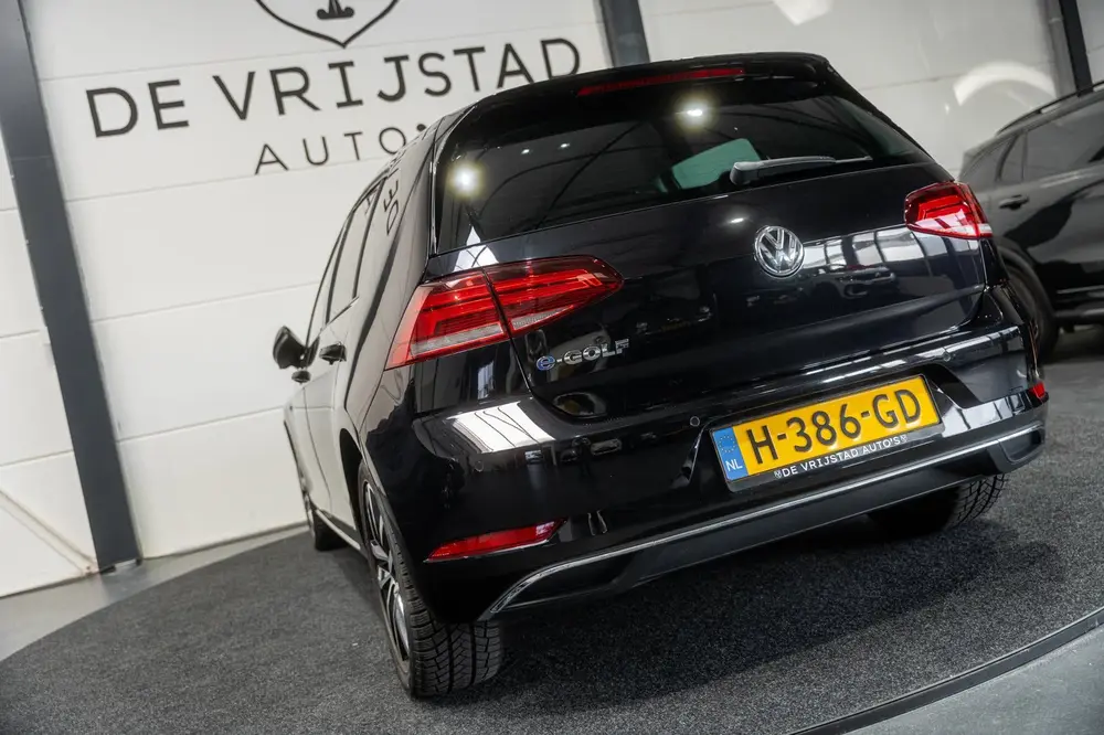 Volkswagen E-Golf E-DITION NAP LEER DIGIDASH! uit 2020, foto 14