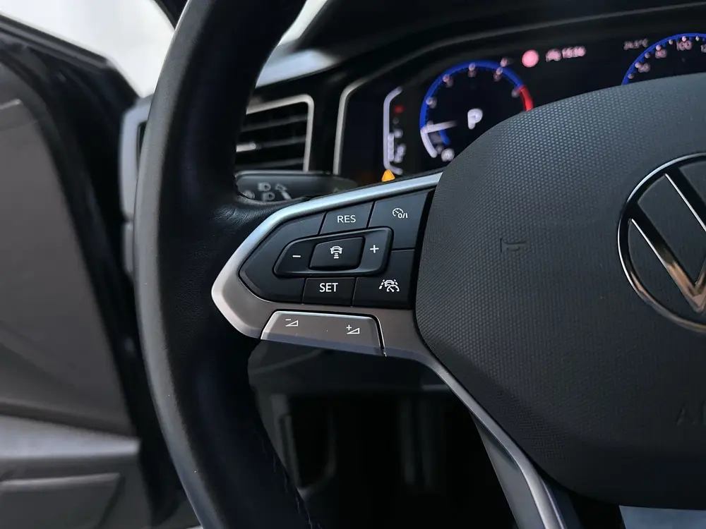 Volkswagen Polo 1.0 TSI DSG R-Line Business Virtual Cockpit uit 2023, foto 19