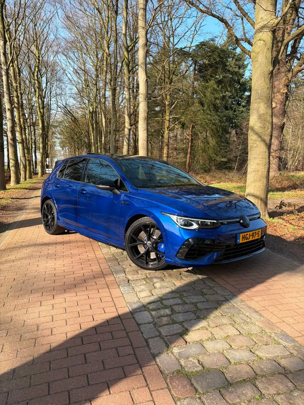 Volkswagen Golf 2.0 TSI 320pk 7-DSG 4MOTION 2021 Blauw uit 2021, foto 3