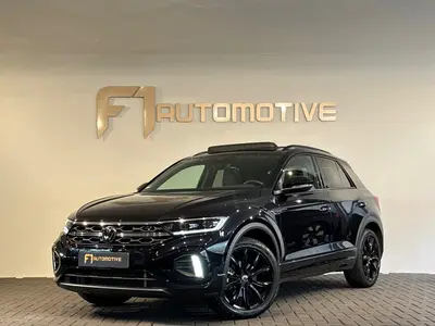 Volkswagen T-Roc 1.5 TSI R-Line Pano|IQ|Keyles|CarPlay|Sfeer uit 2024