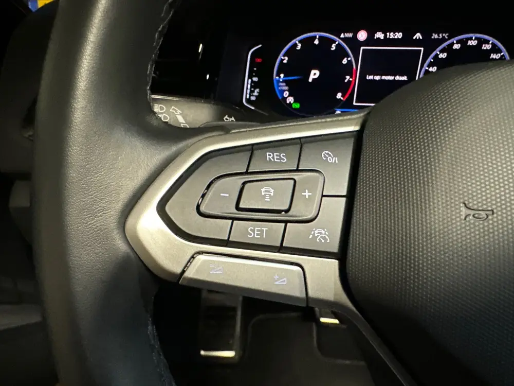 Volkswagen T-Roc 1.5 TSI R-Line Pano|IQ|Keyles|CarPlay|Sfeer uit 2024, foto 15