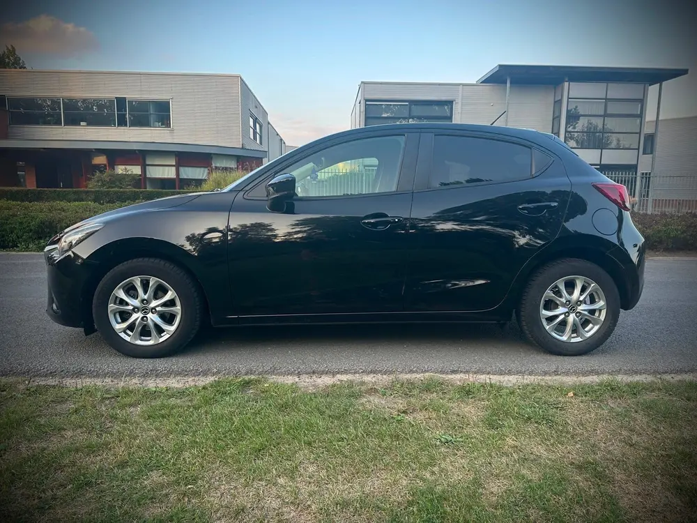 Mazda 2 1.5 Skyactiv-G SkyLease+ DEALERONDERHOUDEN, NAP uit 2019, foto 4