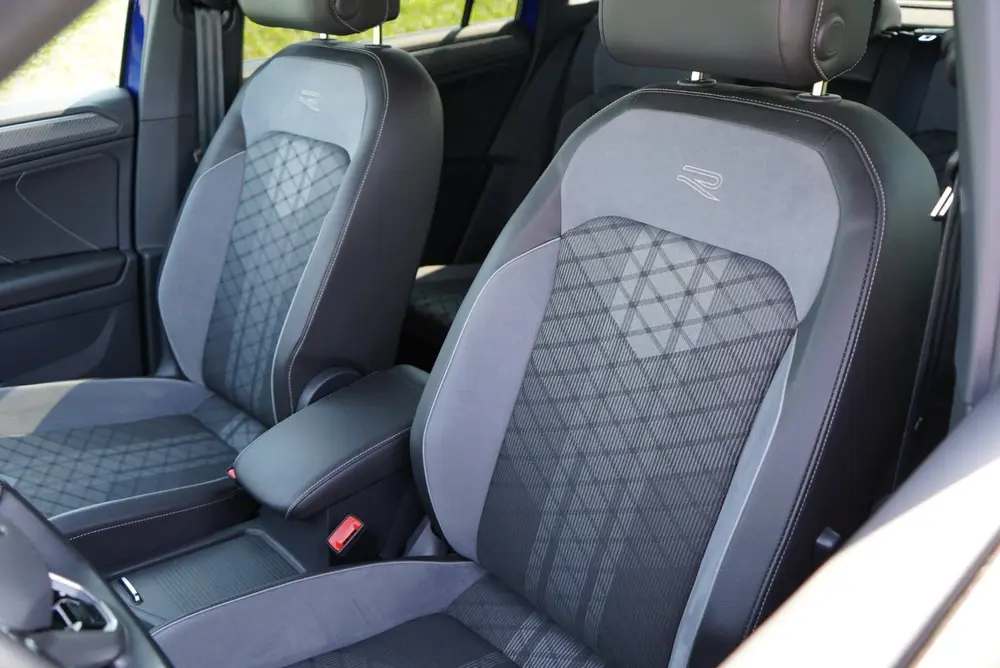 Volkswagen Tiguan 1.5 TSI/2x R-Line/150PK/LED/20"/ Virtual uit 2023, foto 10