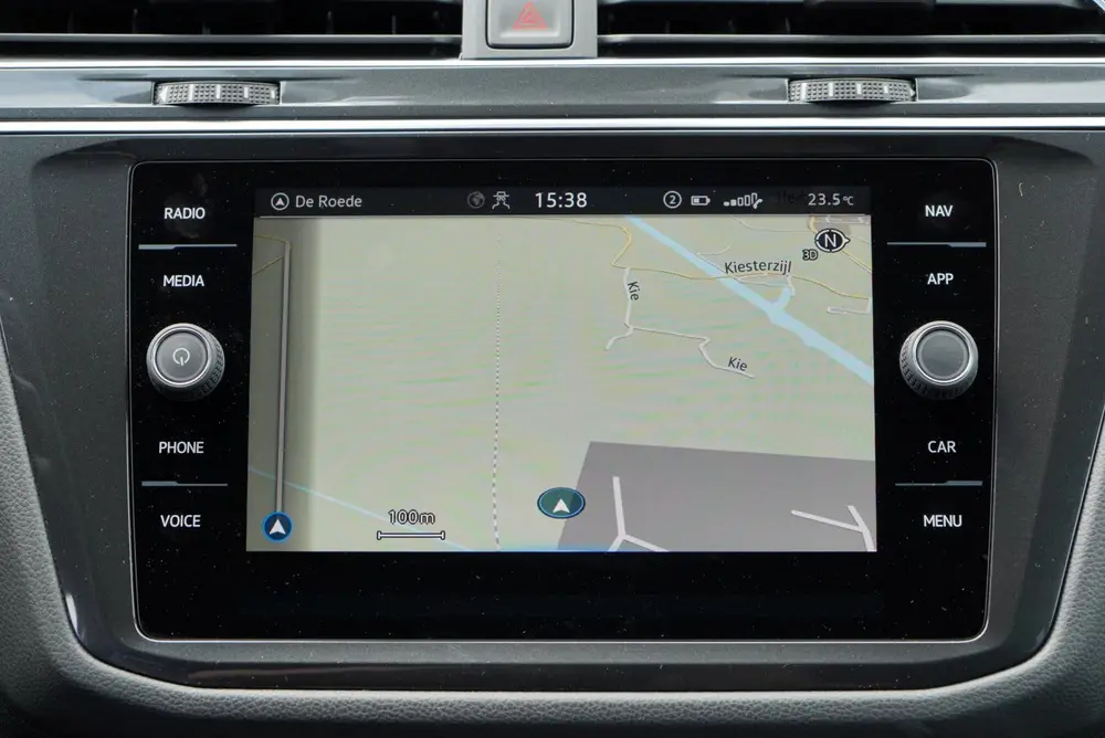 Volkswagen Tiguan 1.5 TSI/2x R-Line/150PK/LED/20"/ Virtual uit 2023, foto 16