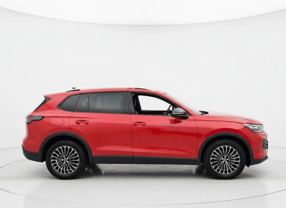 Volkswagen Tiguan 1.5 eTSI 150PK DSG LIFE GOAL IQ.LIGHT/360 uit 2025, foto 5