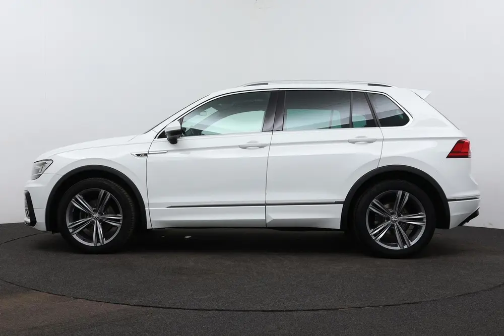 Volkswagen Tiguan 1.5 TSI ACT Highline Business R Automaat ( uit 2019, foto 4