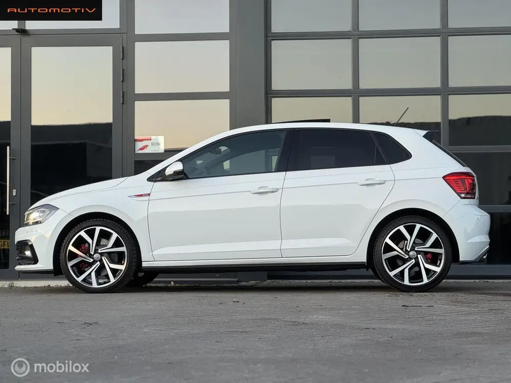 Volkswagen Polo 2.0 TSI GTI PANO / VIRTUAL / ACC uit 2020, foto 12