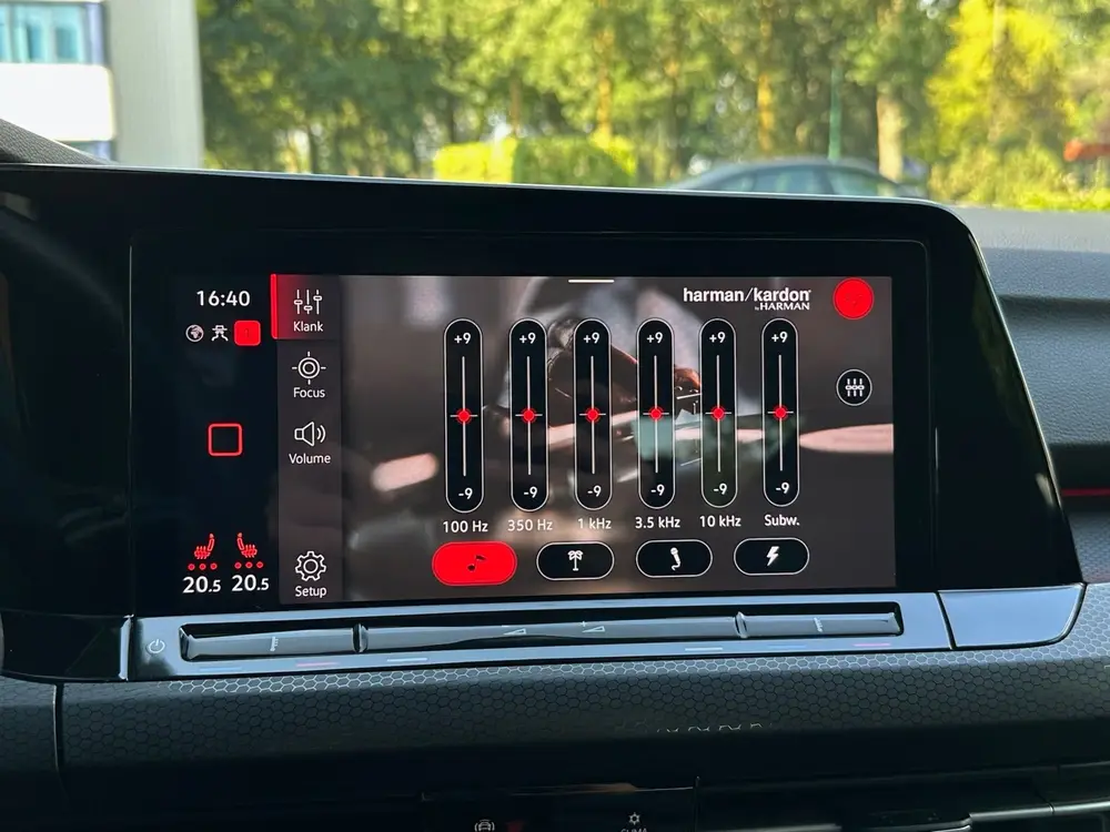 Volkswagen GOLF 2.0 TSI GTI Pano, Camera, Harman/Kardon etc! uit 2021, foto 14