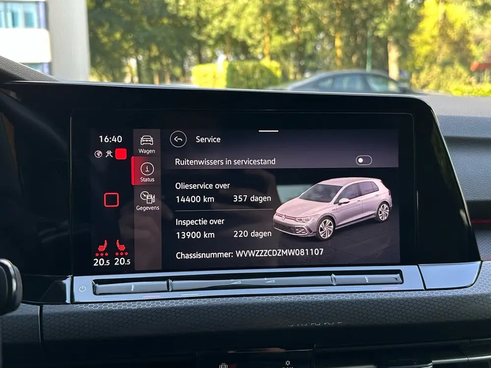 Volkswagen GOLF 2.0 TSI GTI Pano, Camera, Harman/Kardon etc! uit 2021, foto 17