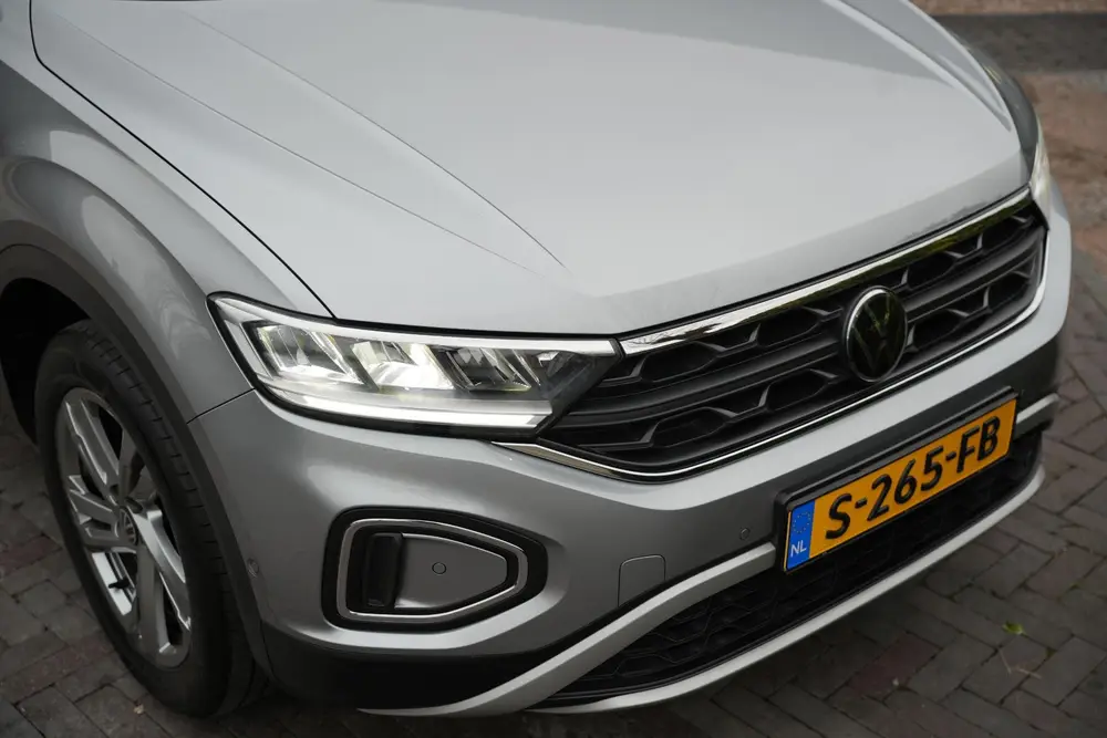 Volkswagen T-Roc 1.0 TSI Life Adaptive Cruise Virtual Dashb. uit 2023, foto 10