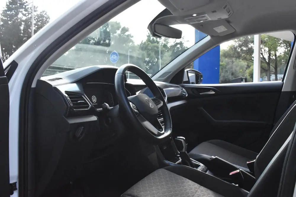 Volkswagen T-Cross 1.5 TSI Style Automaat | BSM | Navigatie uit 2023, foto 2