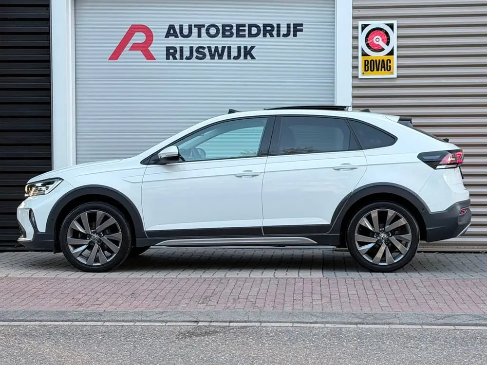Volkswagen Taigo 1.5 TSI Style Pano/Beats/Camera uit 2022, foto 2