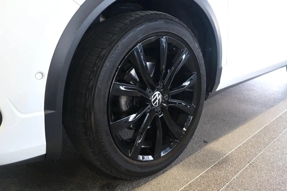 Volkswagen T-Roc 1.5 TSI R-Line DSG Facelift Black IQ Cam AC uit 2022, foto 12