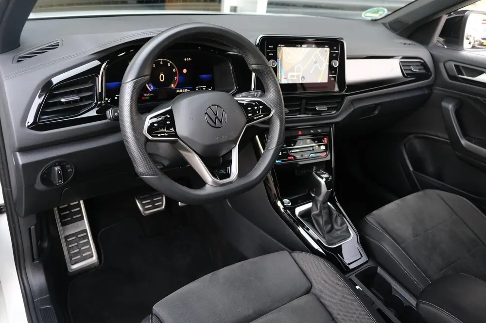 Volkswagen T-Roc 1.5 TSI R-Line DSG Facelift Black IQ Cam AC uit 2022, foto 3