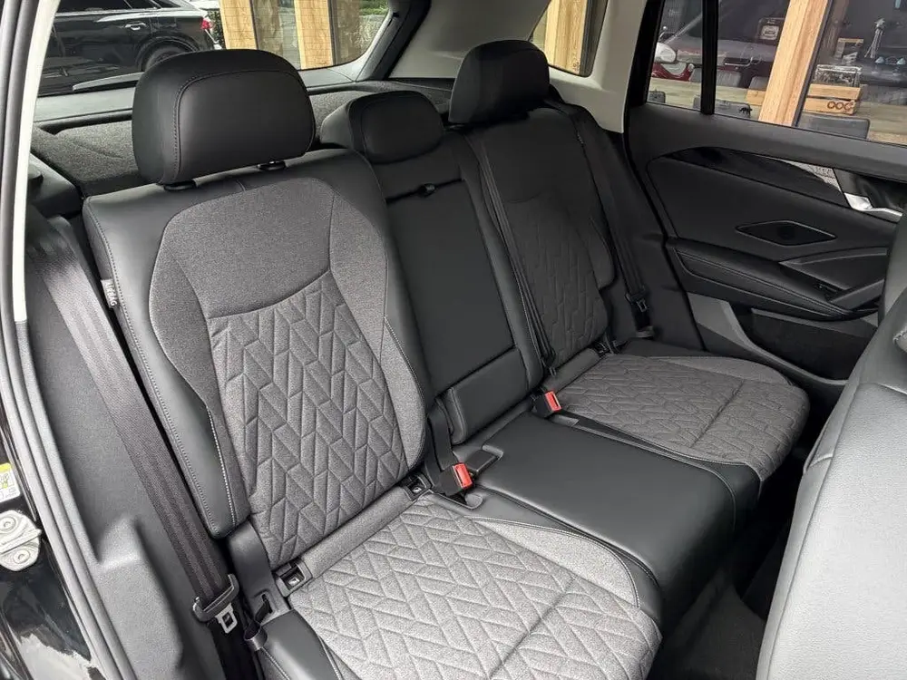 Volkswagen Tiguan Life 1.5 TSI PHEV DSG 204 Pk | Pano | Trek uit 2026, foto 10