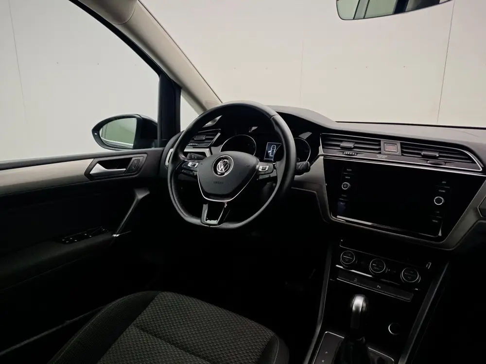 Volkswagen TOURAN 1.5 TSI Comfortline Business 7p Automaat | uit 2020, foto 16