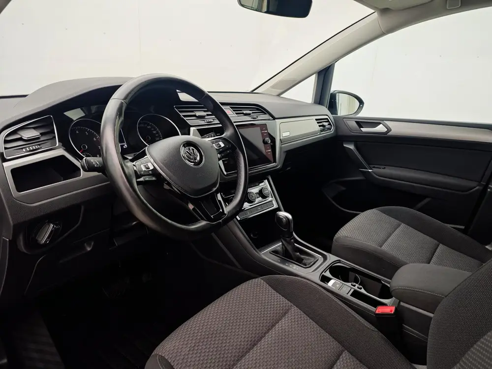Volkswagen TOURAN 1.5 TSI Comfortline Business 7p Automaat | uit 2020, foto 6