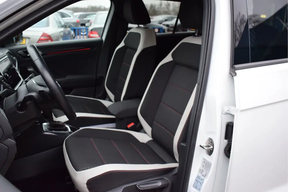 Volkswagen T-Roc 1.5 TSI Sport Business R-line Achteruitrij uit 2019, foto 4