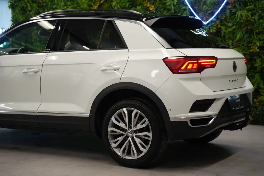 Volkswagen T-Roc 1.5 TSI ACT IQ.Drive Automaat / Trekhaak / uit 2019, foto 12