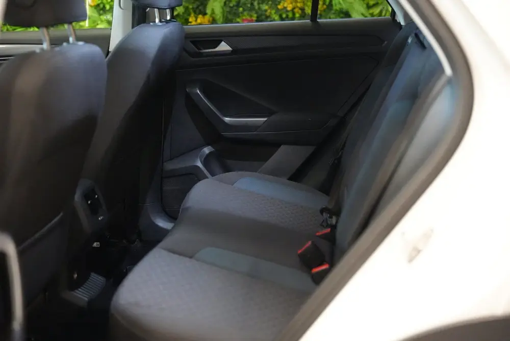 Volkswagen T-Roc 1.5 TSI ACT IQ.Drive Automaat / Trekhaak / uit 2019, foto 8