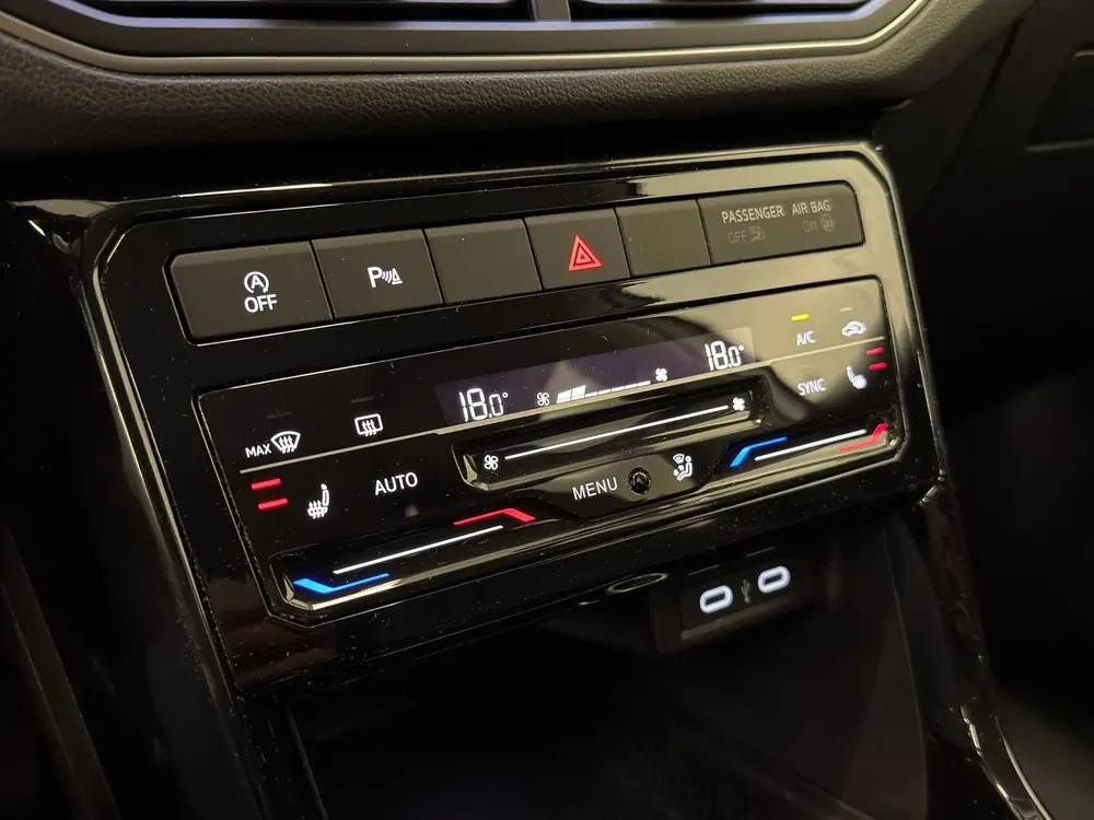 Volkswagen T-Cross 1.0 TSI Style Edition / Carplay / IQ-Ligh uit 2024, foto 19