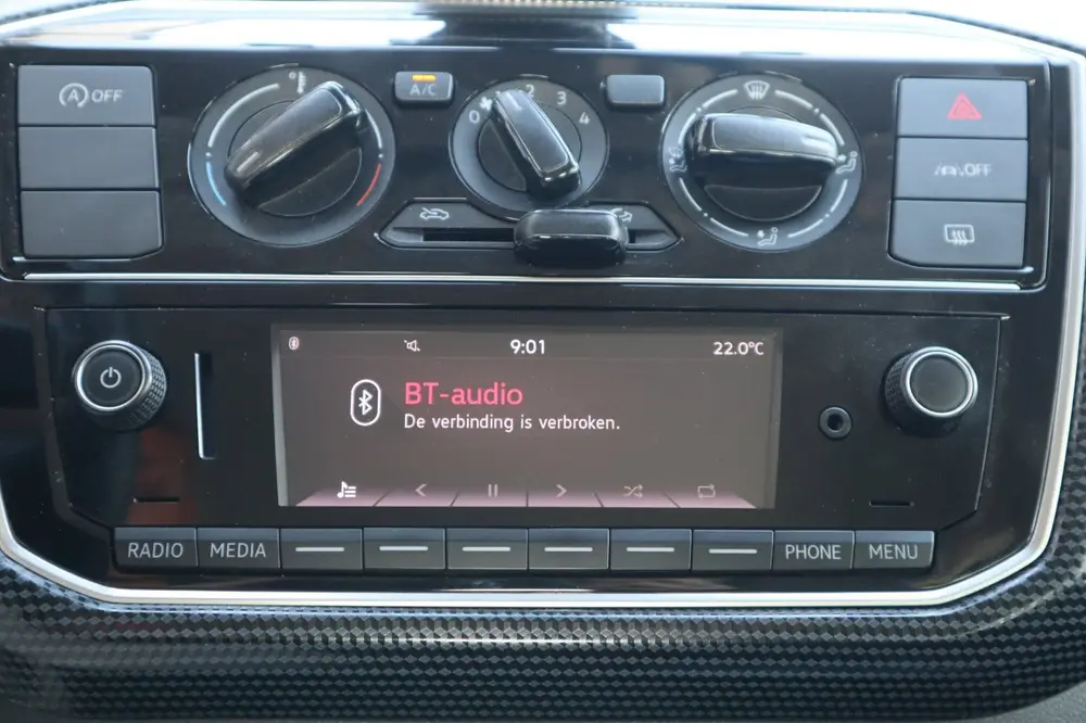 Volkswagen Up! uit 2023, foto 14