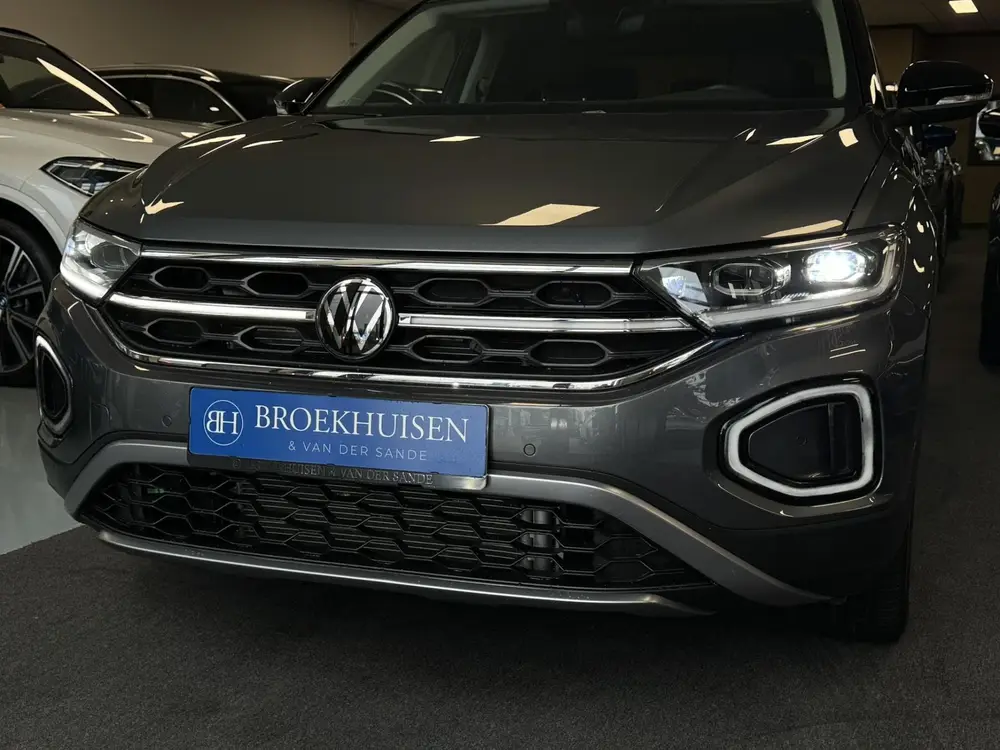 Volkswagen T-Roc 1.5 TSI 150pk Automaat / Panoramadak / Lede uit 2024, foto 14