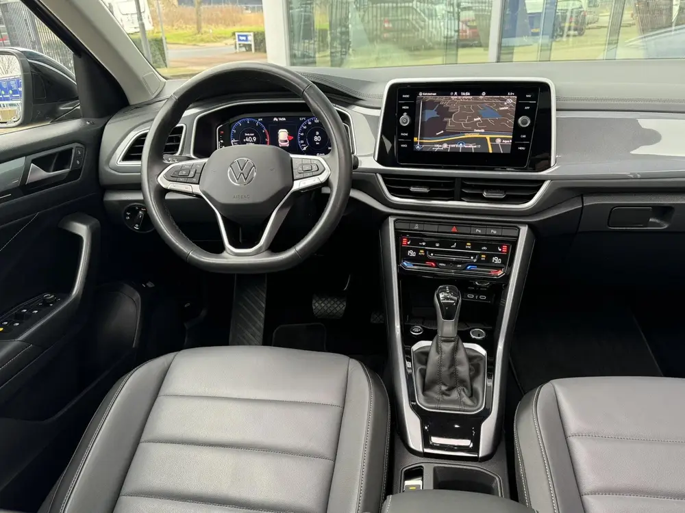 Volkswagen T-Roc 1.5 TSI 150pk Automaat / Panoramadak / Lede uit 2024, foto 5