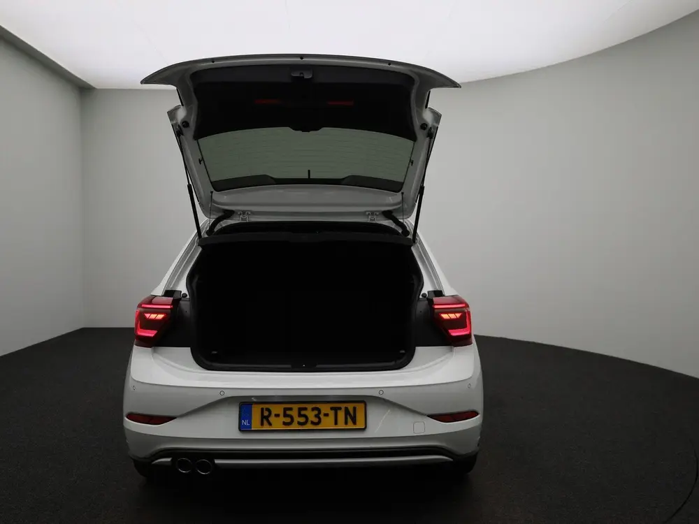Volkswagen Polo 2.0 TSI GTI 207 PK| Panoramadak | LED Matrix uit 2022, foto 11