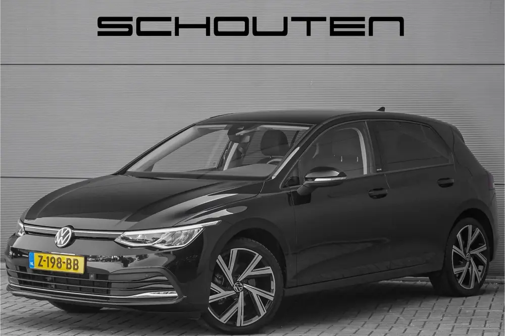 Volkswagen Golf 1.5 eTSI Move Style Pack ACC Camera 18" uit 2023