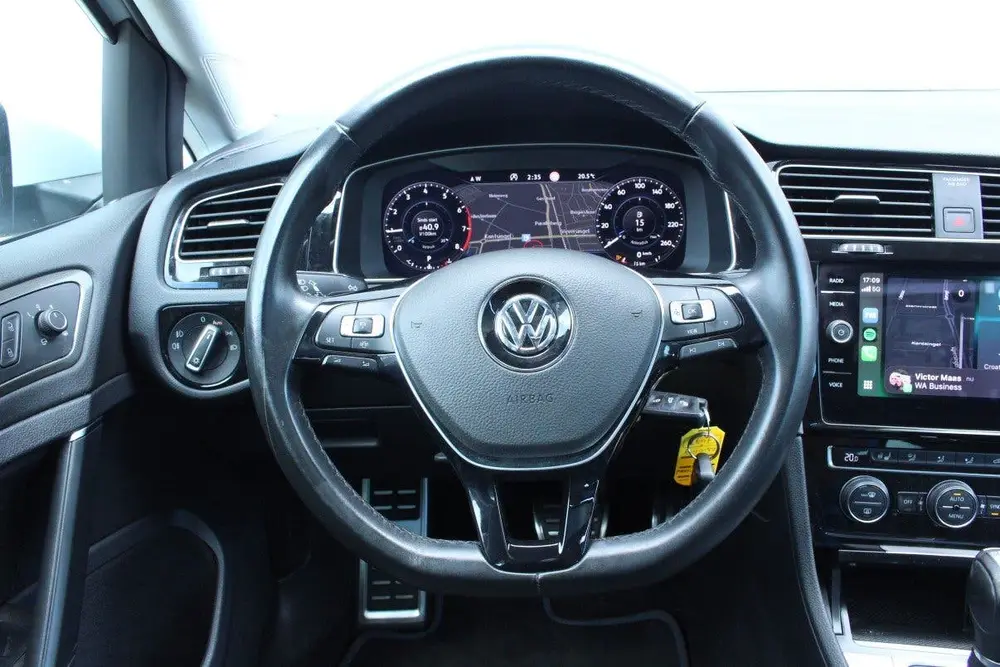 Volkswagen Golf Variant 1.5 TSI DSG Highline PANO VIRTUAL CA uit 2019, foto 13