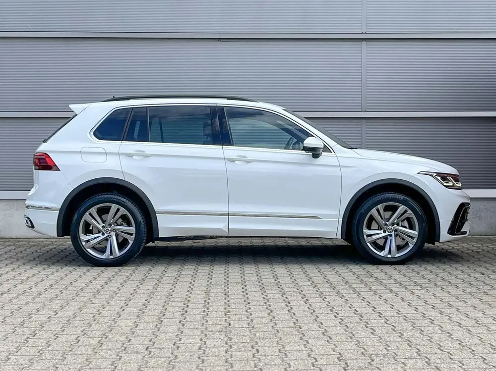 Volkswagen Tiguan 1.4 TSI eHybrid 245pk DSG R-Line Business uit 2023, foto 3