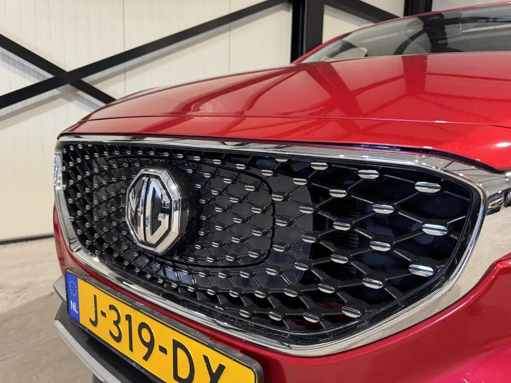 MG ZS EV Luxury 45 kWh | leder | panorama | navi | uit 2020, foto 19