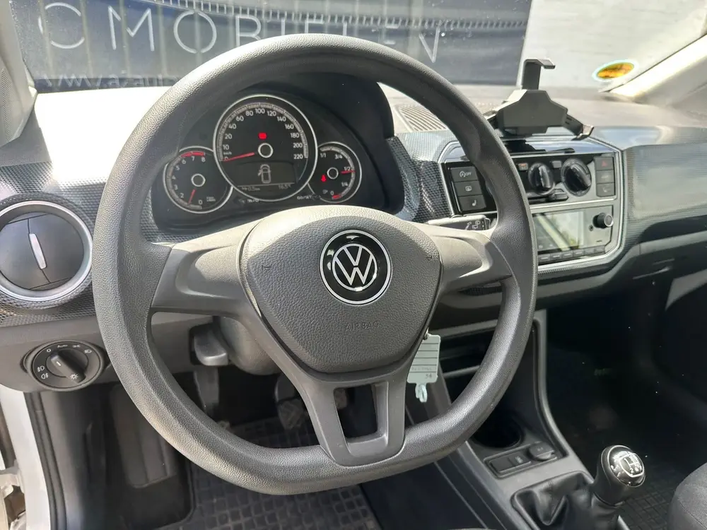 Volkswagen UP! 1.0 / AIRCO / STOELVERWARMING / CAMERA / CRUI uit 2021, foto 10