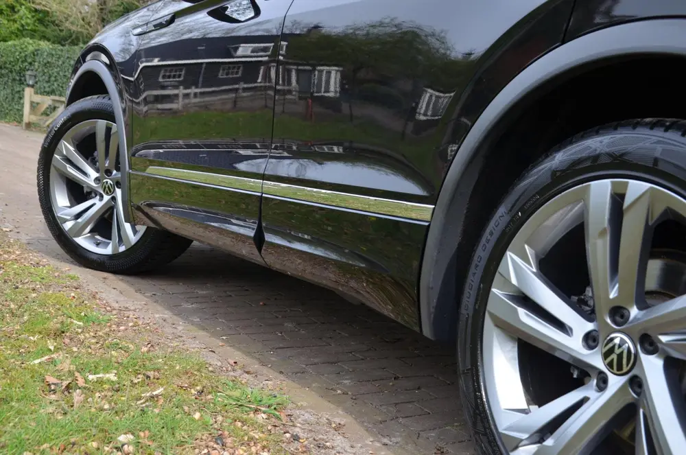 Volkswagen Tiguan 1.5 TSI R-Line Business+ Automaat/Navi/Pdc uit 2021, foto 13