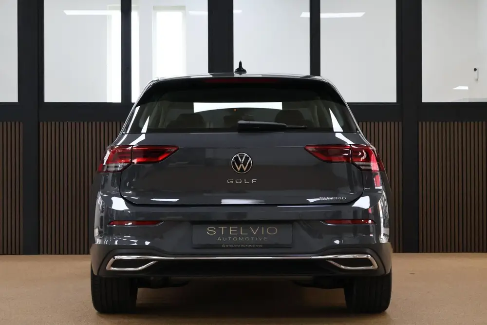 Volkswagen Golf 1.4 eHybrid Style DSG | 204 PK | 10.500 km! uit 2022, foto 18