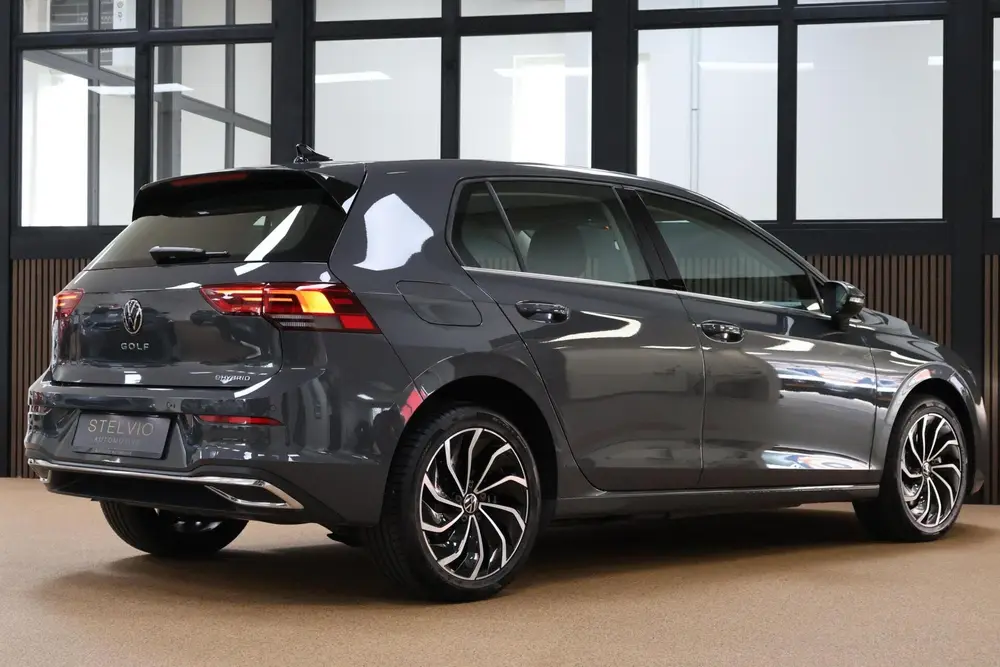 Volkswagen Golf 1.4 eHybrid Style DSG | 204 PK | 10.500 km! uit 2022, foto 8