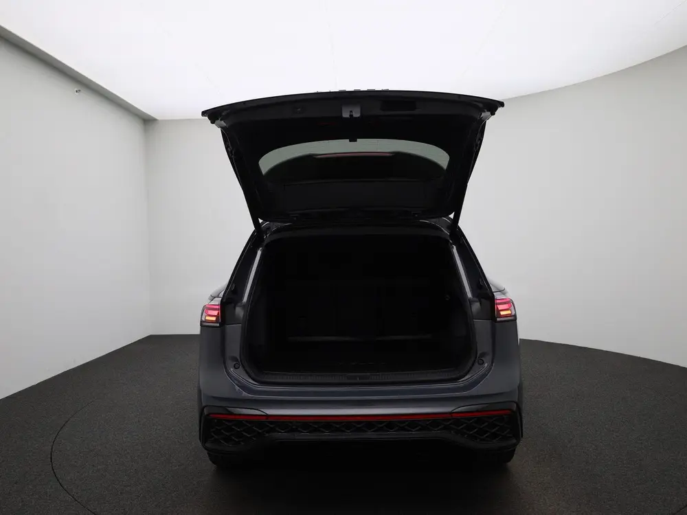 Volkswagen Tiguan 1.5 eHybrid R-Line Edition 204 PK| Origine uit 2025, foto 11