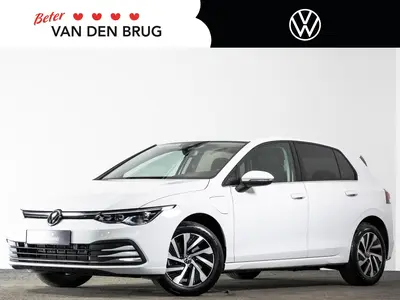 Volkswagen Golf Style 1.4 204 PK DSG eHybrid Automaat | LED uit 2021