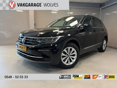 Volkswagen Tiguan Life Business 1.5 TSi | LED | Navigatie | uit 2021