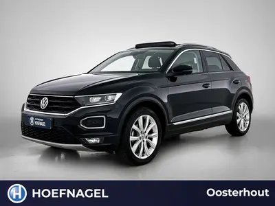 Volkswagen T-Roc 1.5 TSI Sport Automaat | Adaptive Cruise | uit 2019