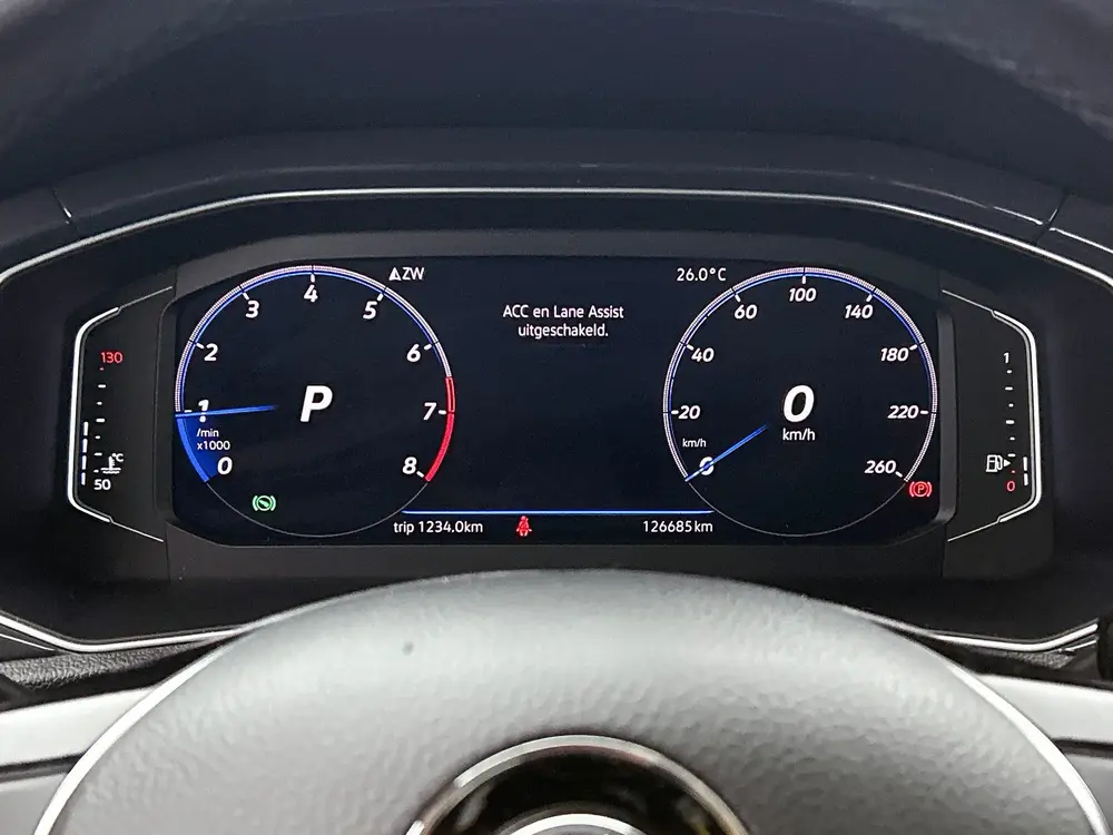 Volkswagen T-Roc 1.5 TSI Sport Automaat | Adaptive Cruise | uit 2019, foto 17