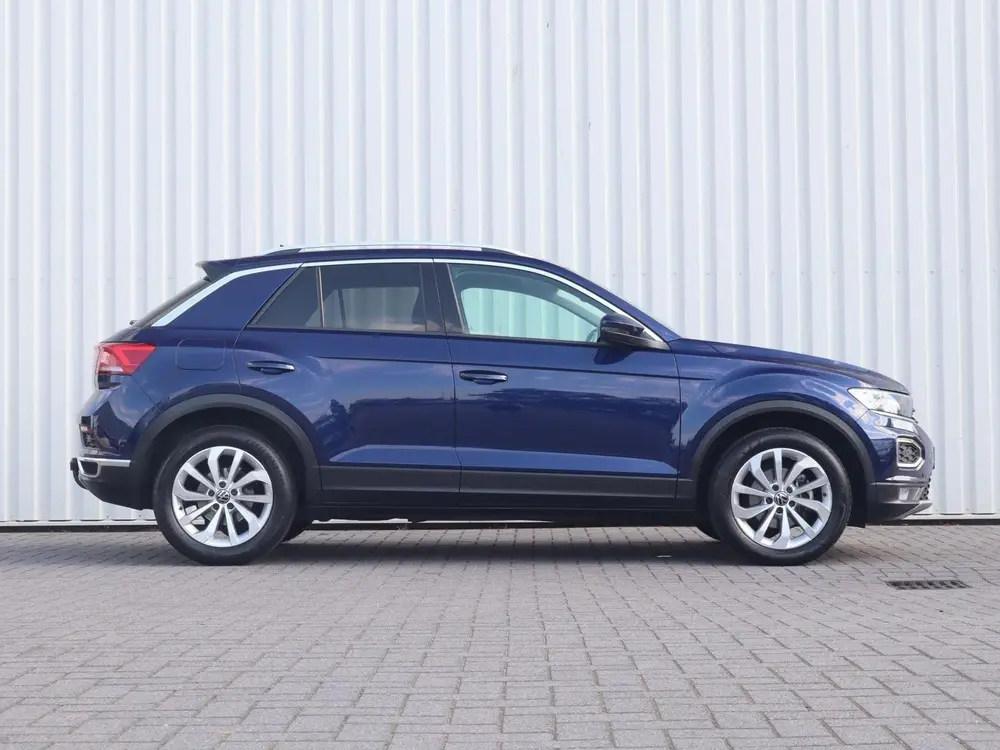Volkswagen T-Roc 1.5 TSI 150pk Style | Trekhaak | Stoelverwa uit 2020, foto 3