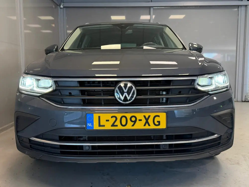 Volkswagen Tiguan 1.5 TSI Elegance | AUTOMAAT | CAMERA | MAT uit 2021, foto 3