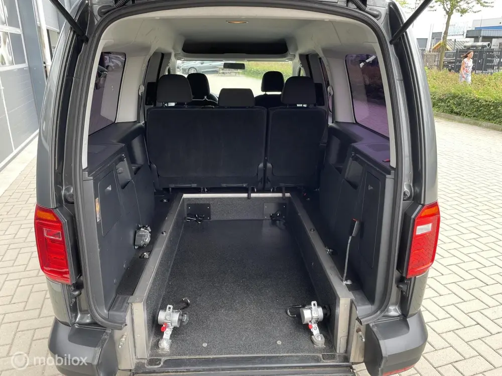 Volkswagen Caddy Maxi 1.0 TSI Trendline rolstoelauto 5+1 uit 2021, foto 2
