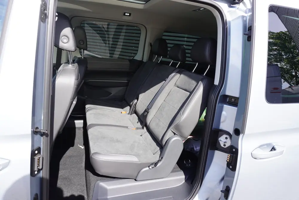 Volkswagen Caddy Maxi L2 150pk Plug-in Hybride Style Automaa uit 2026, foto 7