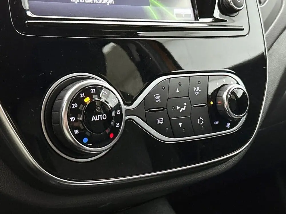 Renault Captur 0.9 TCe Intens (bj 2019) uit 2019, foto 17