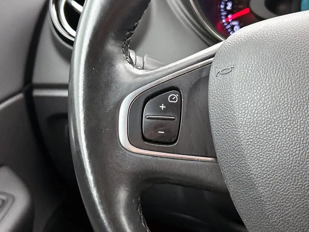 Renault Captur 0.9 TCe Intens (bj 2019) uit 2019, foto 7