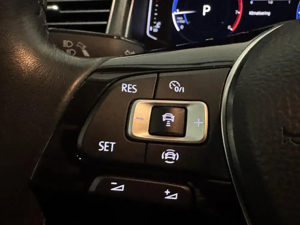 Volkswagen T-Roc 1.5 TSI Style | virtual-dash | navi | camer uit 2019, foto 16